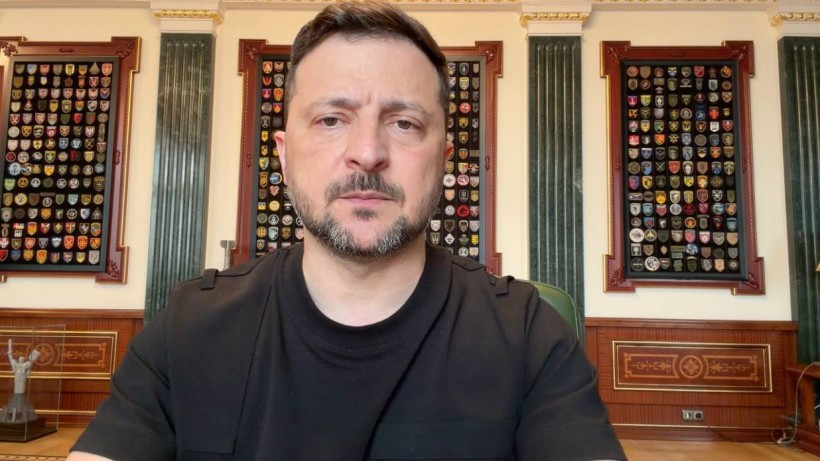 Кожен із дронів, усі типи російських ракет взагалі не можуть вироблятися без компонентів, які завозять з інших країн, – звернення Президента