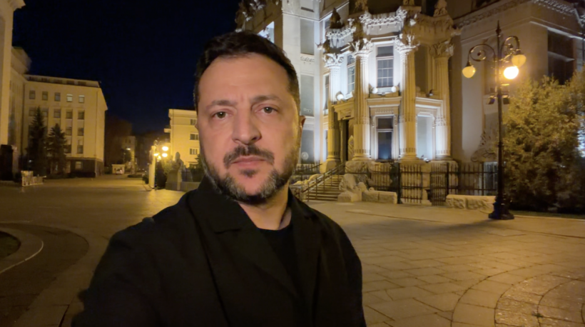 Загроза є кожного дня, і кожного дня потрібно, щоб у батареях ППО були ракети, – звернення Президента