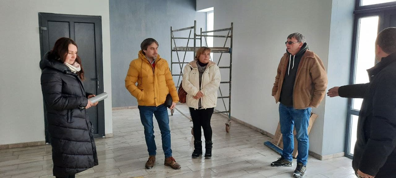 Фото без опису