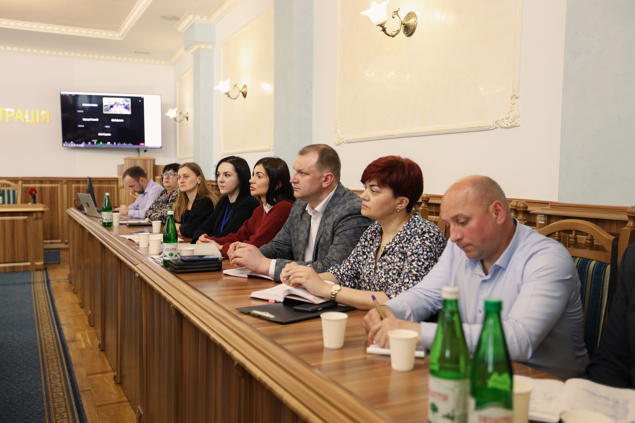 Фото без опису