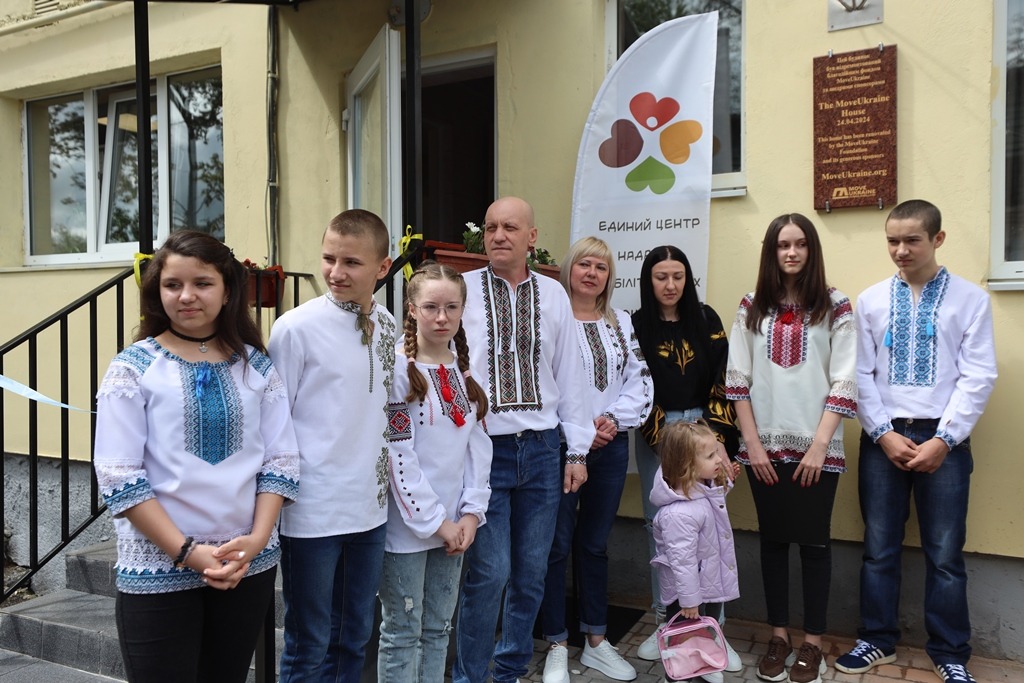 У Коломиї відкрили дитячий будинок сімейного типу. ФОТО