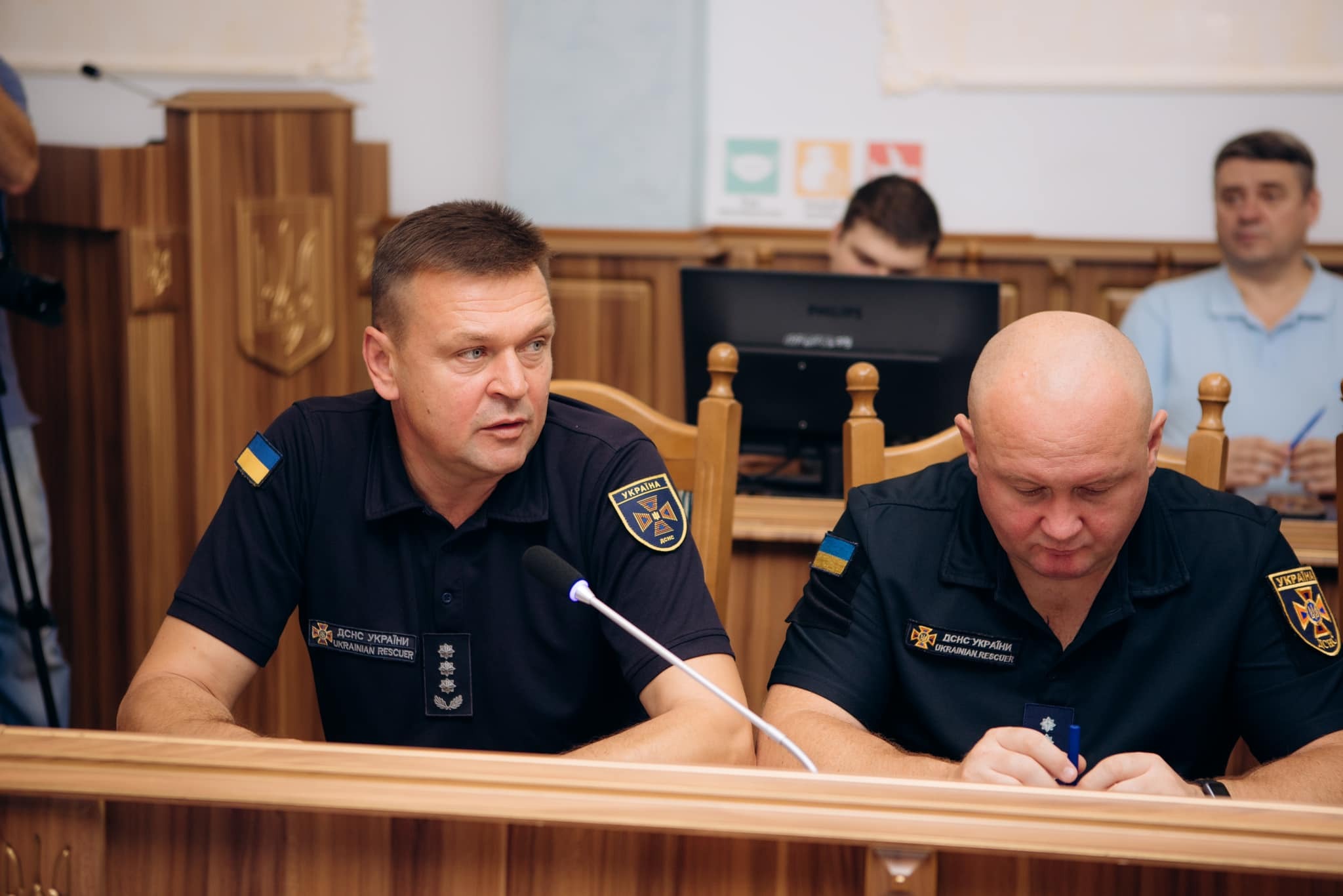 Фото без опису